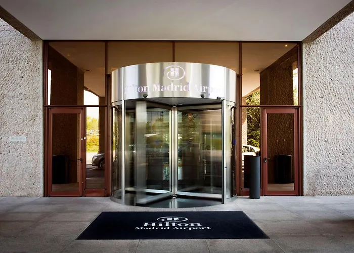Hotel con piscina: Hilton Madrid Airport