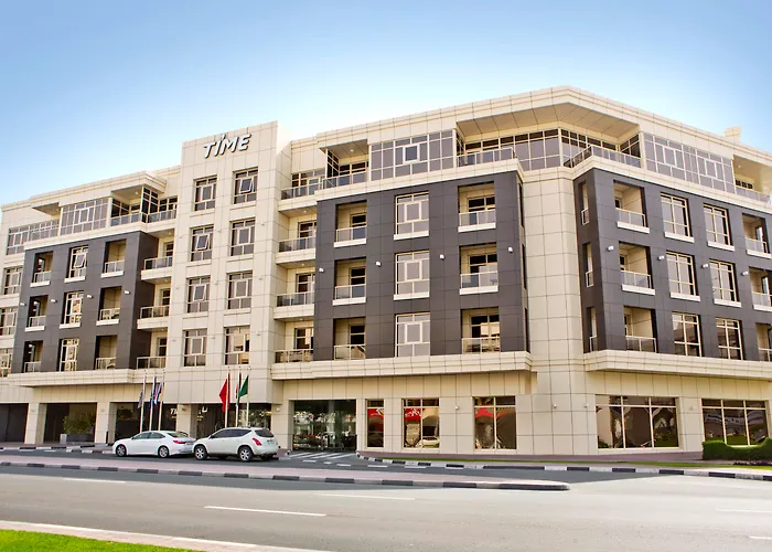 Hotels With Four Stars Time Grand Plaza , Dubai Airport