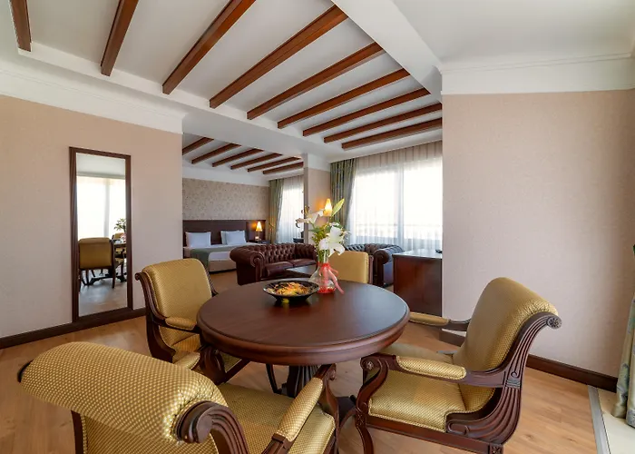 Jacuzzi-Hotel: Porto Bello Hotel Resort & Spa