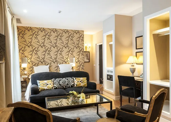 Vacation rental: Suites Murillo Catedral