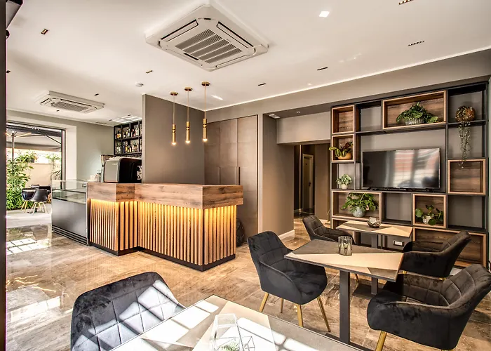 Apollo Boutique Hotel