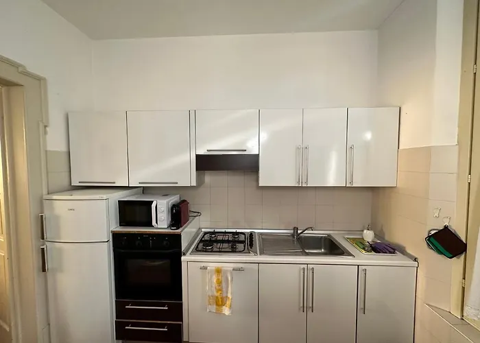Guest house: Asaproom-Modena Centro