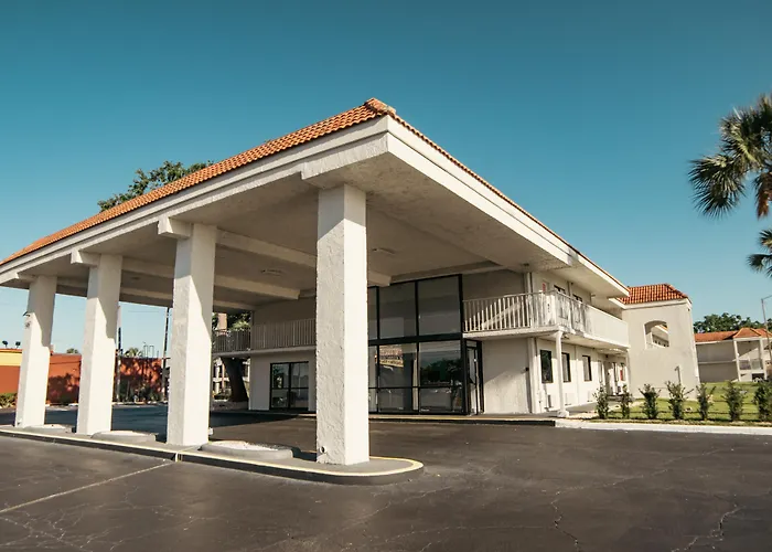 Developer Inn Express Fundamental, A Travelodge By Wyndham