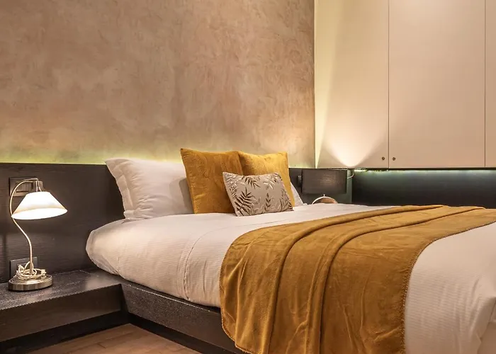 Cabina: Private Apartment Colosseum