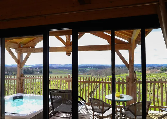 Le Domaine De La Tour Des Vents