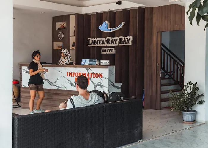 Lanta Ray Bay