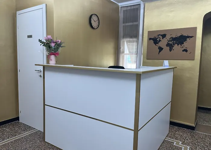 Genova Gold Rooms