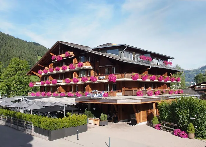 Hôtel avec piscine: Hotel Arc-en-ciel Gstaad