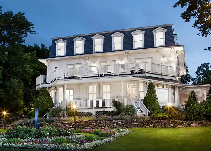 Golf hotel: Camden Harbour Inn A Member Of Small Luxury Hotels