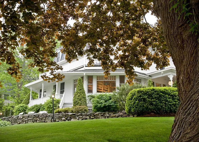 Golf hotel: Camden Harbour Inn A Member Of Small Luxury Hotels