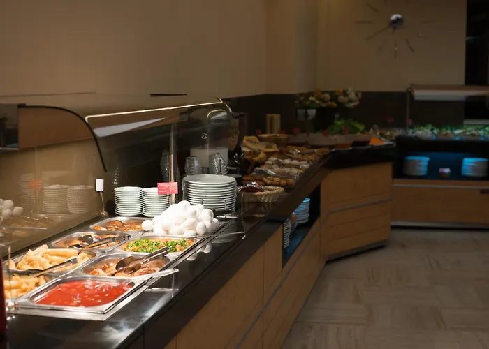 Prestige Hotel Old City