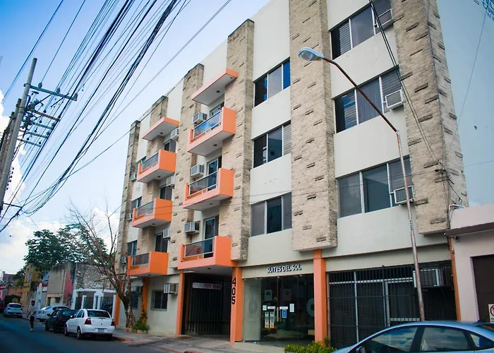 Del Sol &Apartments