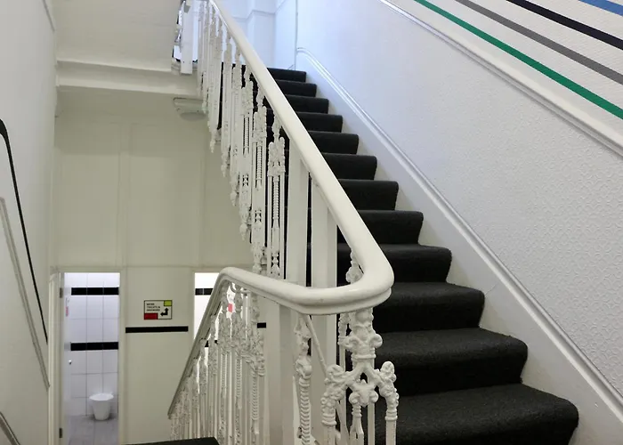 Hotel perto da faculdade: Urbany Hostel London 18-40 Years Old