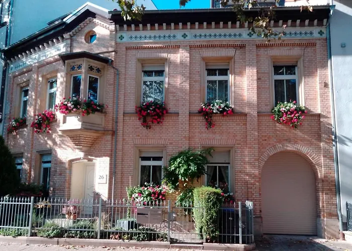 Hotel nahe Flughafen: Zimmervermietung Dalberg