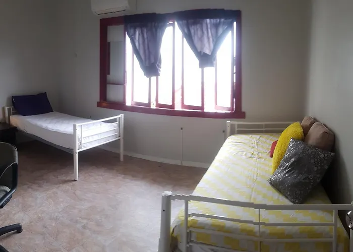 Asylum Share House