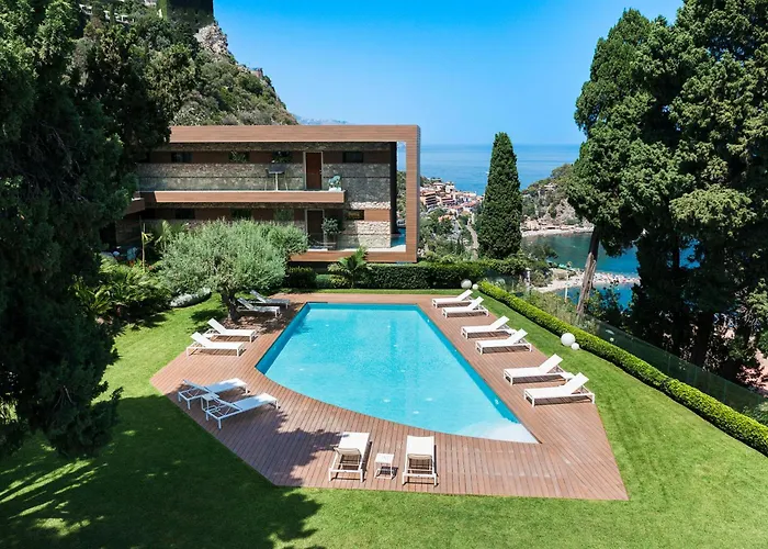 Isola Bella Infinity Suites