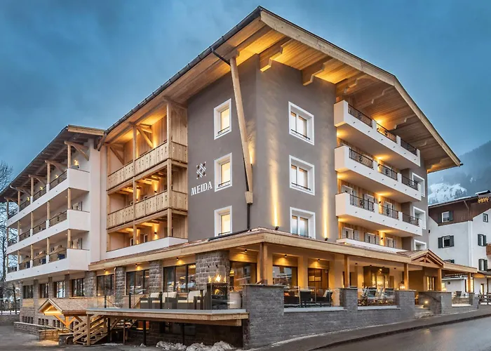 Hotel Con Piscina Residence Anda