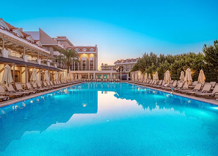 Side Story Resort & Spa