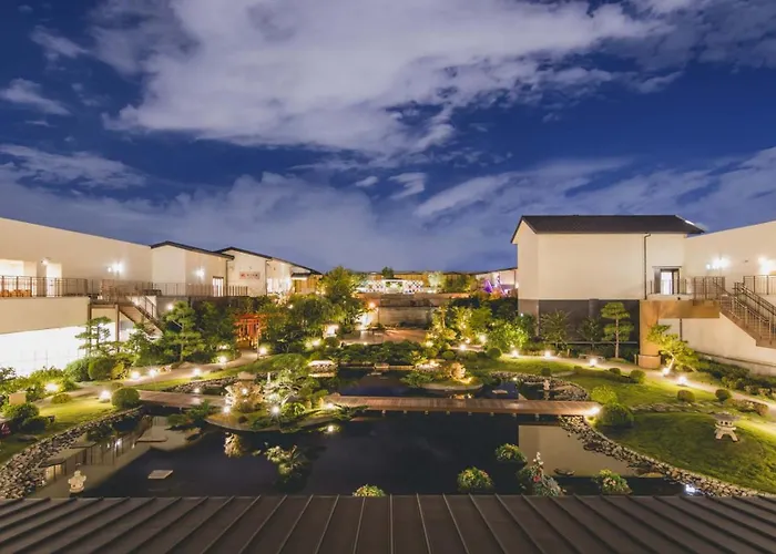 4 star hotel: Art Hotel Osaka Bay Tower