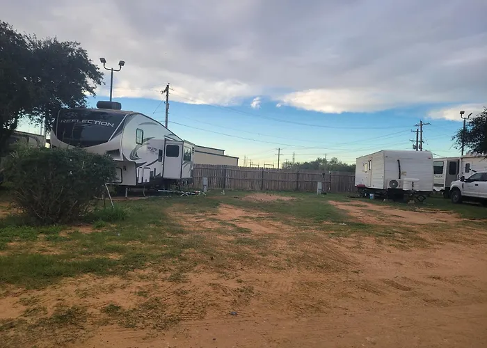 4 star hotel: Cotulla Whitten Inn