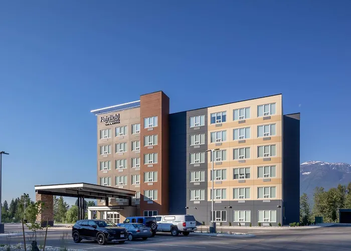 Cheap hotel: Fairfield By Marriott Inn & Suites Revelstoke