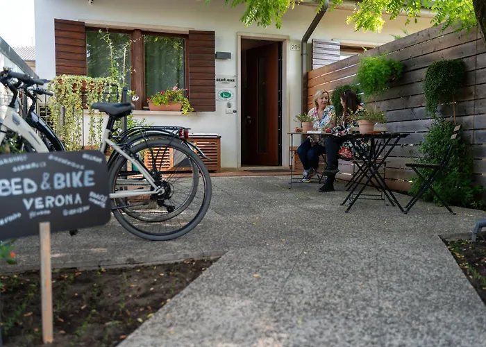 Hotel barato: Bed And Bike Verona