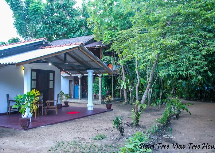 Free View Tree House & Villa