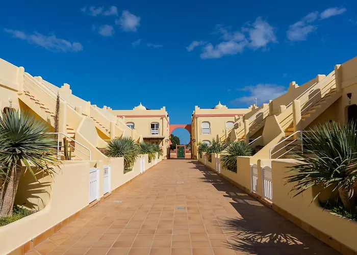 Pool Villa: Villas Y Apartamentos El Sultan