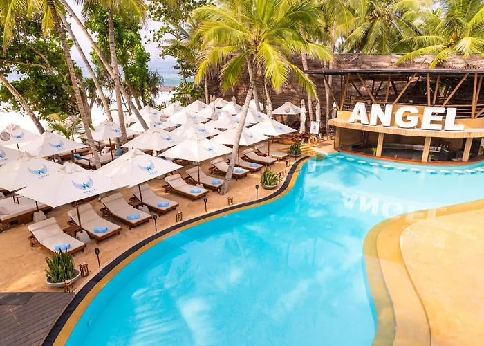 Hotel with pool: Angel Beach Unawatuna