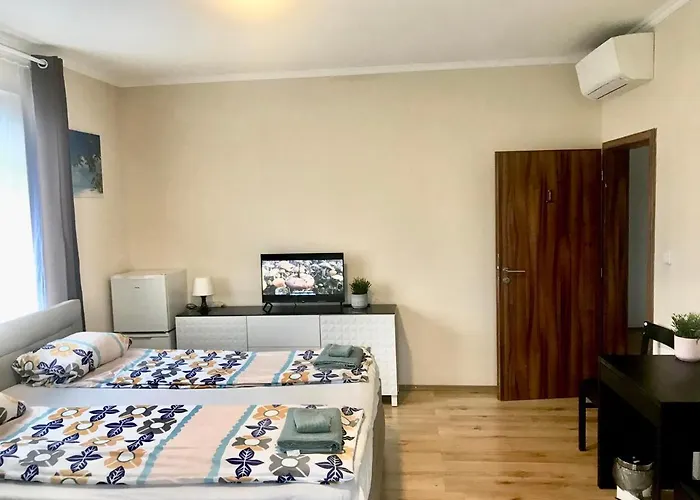 Fresh House