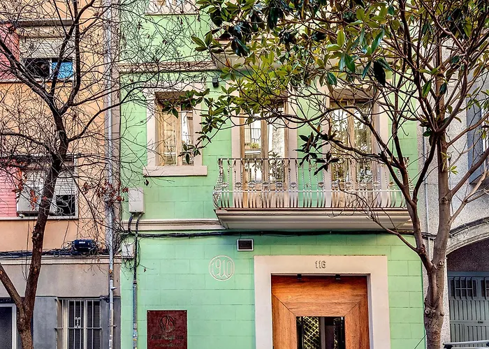 Hotel cerca del colegio: La Bodega Suites