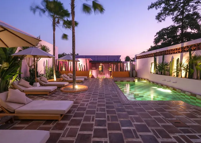  El Barrio Boutique Hotel & Bar