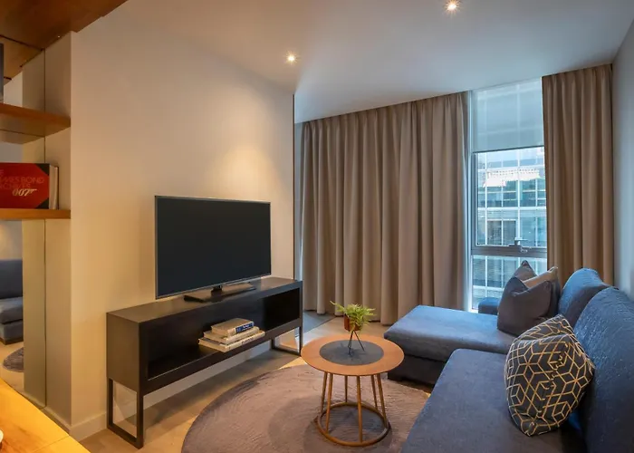 Pet Friendly hotel: Clayton Hotel London Wall