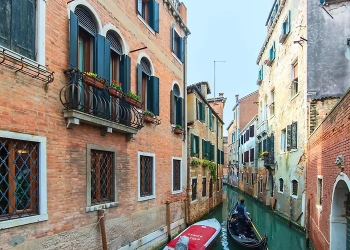 Hotel La Fenice et Des Artistes
