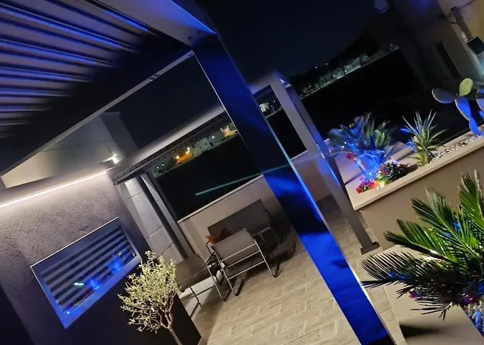 La villa: Kemilia Matera
