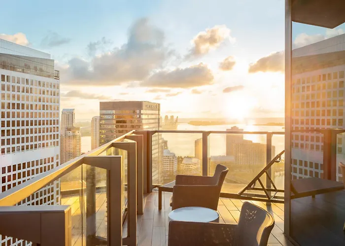 Golf hotel: East Miami