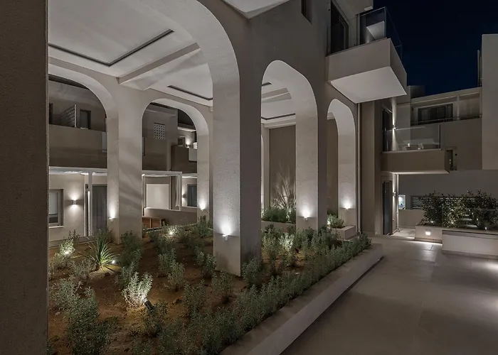 Iperion Beach Hotel