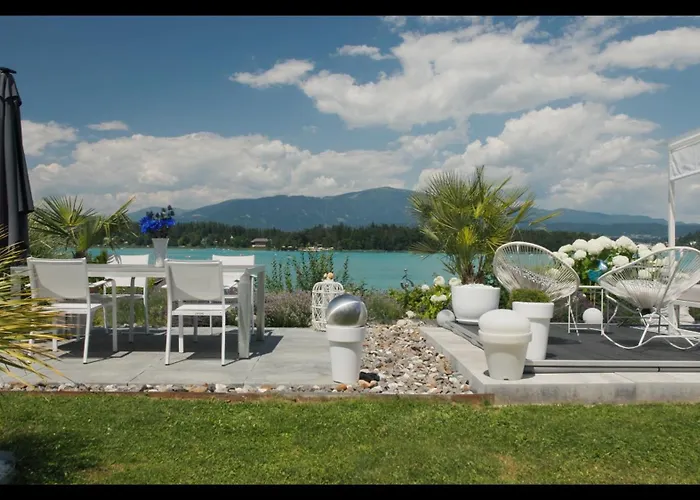 Lakeside s - Adults Only