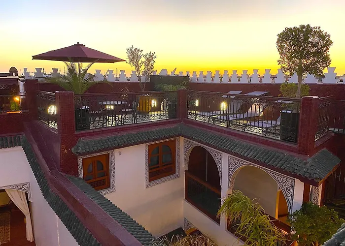 Hôtel de ski: Riad La Perle Rouge
