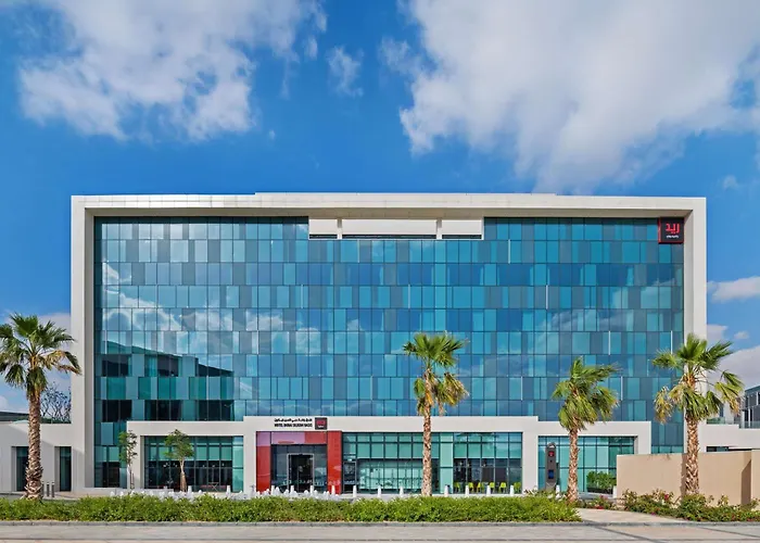 Hotel com pingue-pongue: Radisson Red Dubai Silicon Oasis