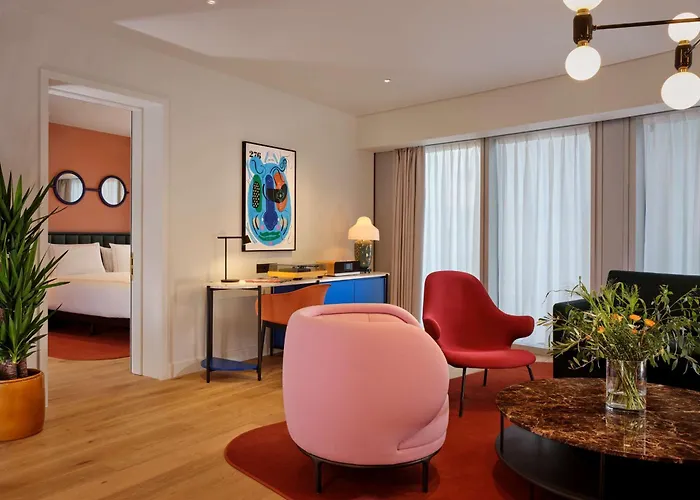  Art'Otel London Battersea Power Station, Powered By Radisson s