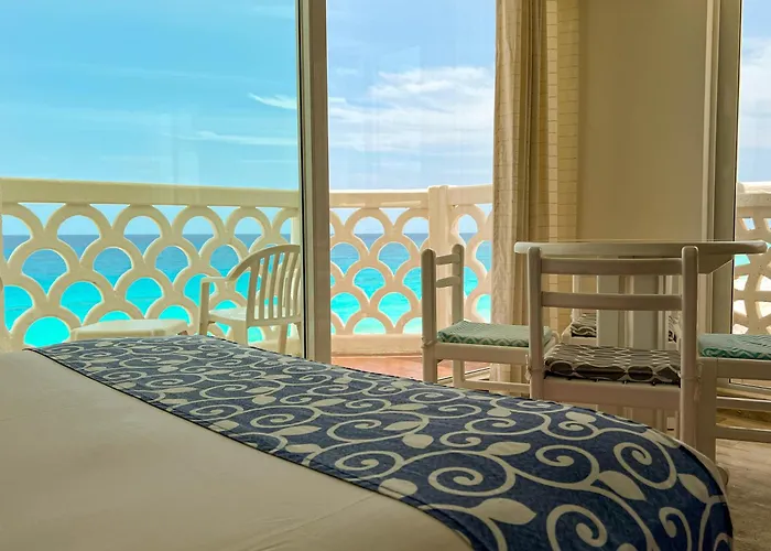 Bof s Cancun