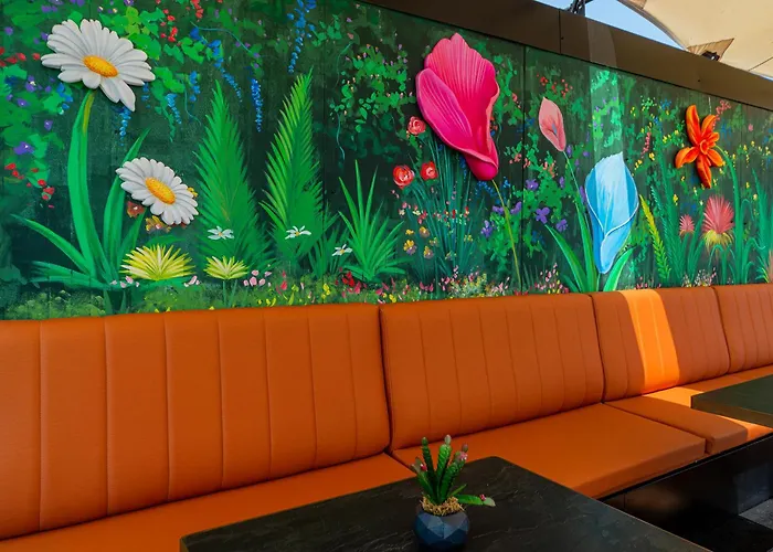 Hotel con vistas: Aprilis Hotel - Special Category