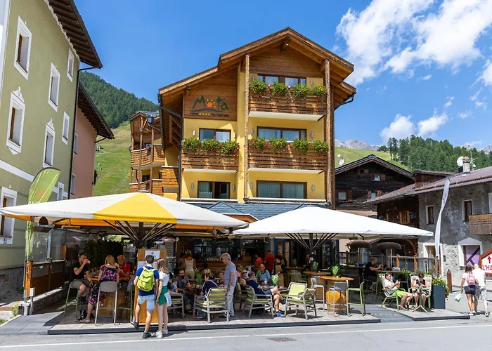 MOTA hotel