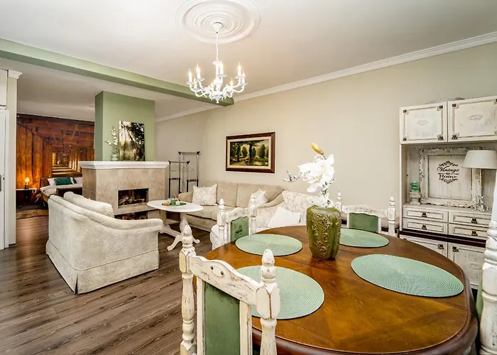 Gästehaus: French House