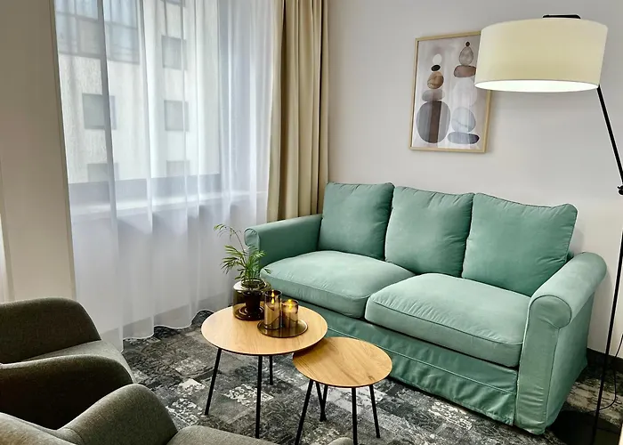 City Hotel