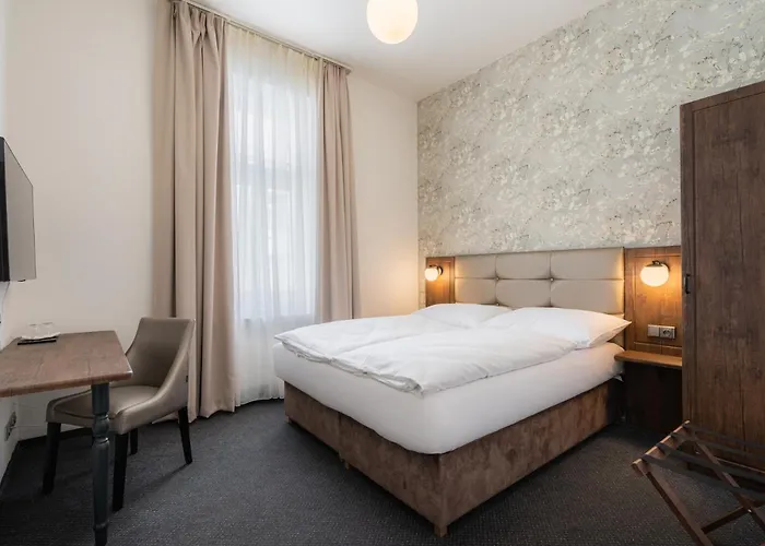 Hôtel de luxe: Ea Hotel Victoria