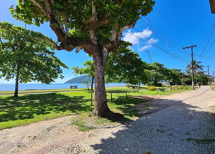 Na Praia - Hospedagens e eventos