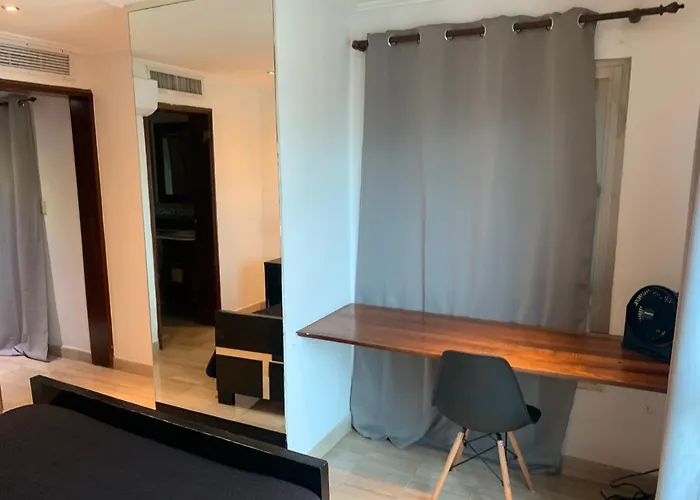 Pet Friendly hotel: Malecon Center
