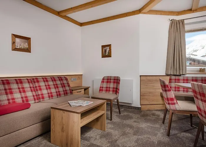 Ferienvermietung: Apartments & Garni Alpenrose